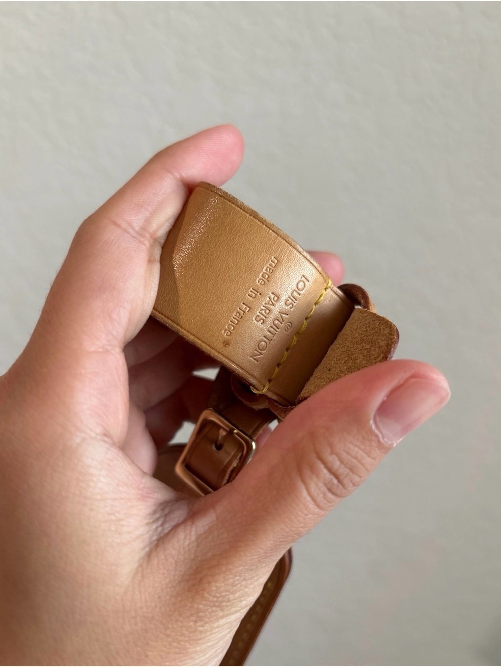 Louis Vuitton Vachetta Leather Luggage Tag - Picture 4 of 7